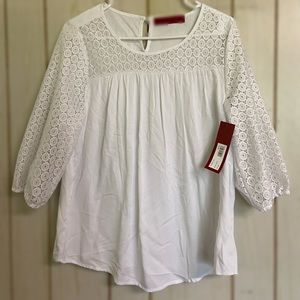 Love Scartlett white top